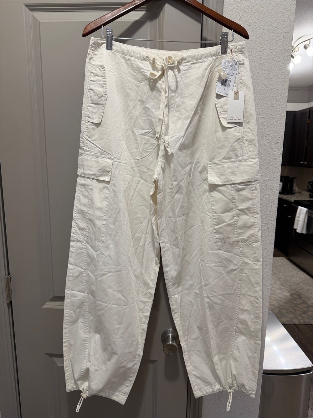 Good American ivory cream white oversized parachute utility cargo pants S M - Picture 3 of 10